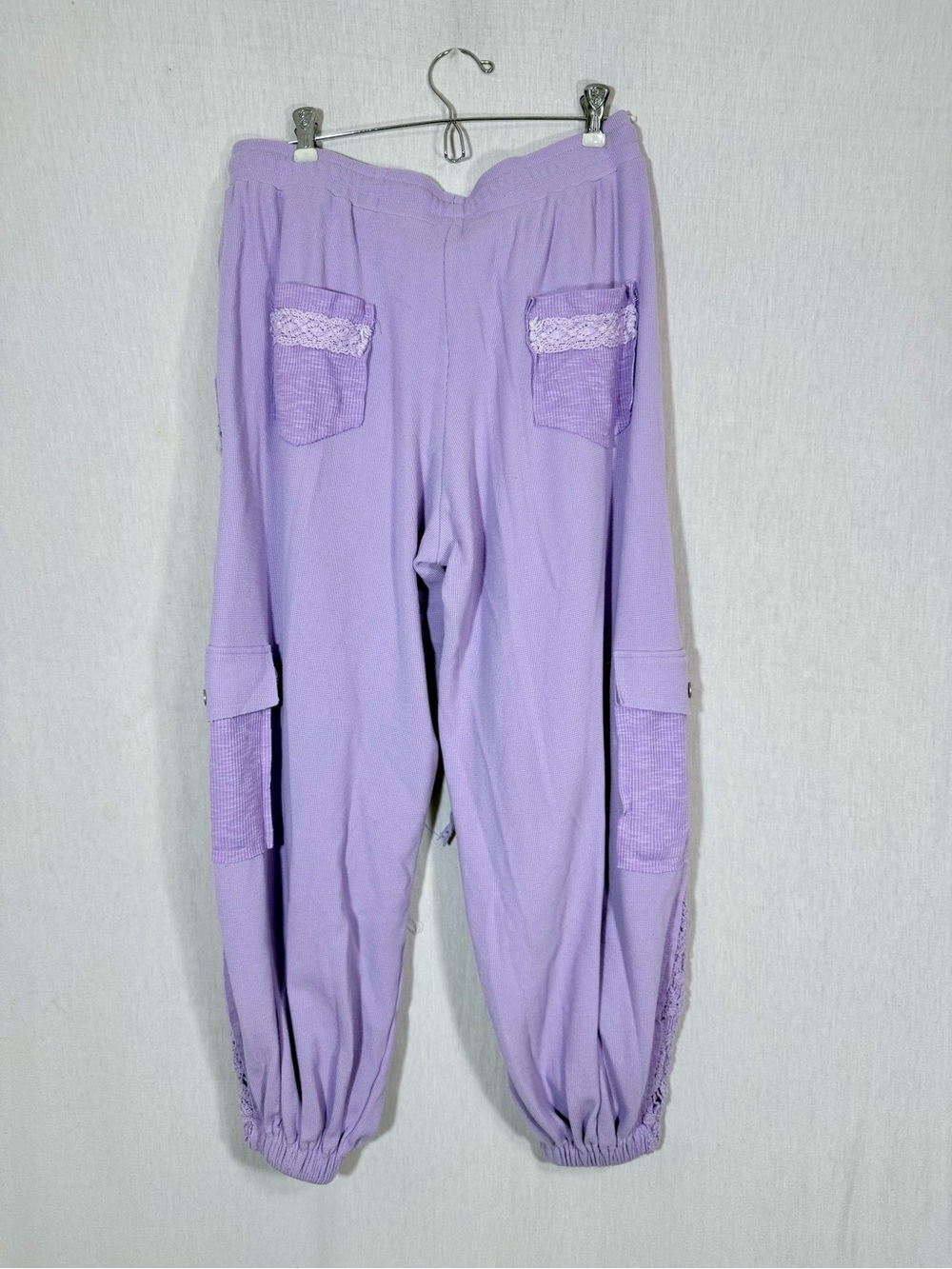 POL size L Lavender Crochet Panel Wide-Leg harem Pants - Picture 4 of 4